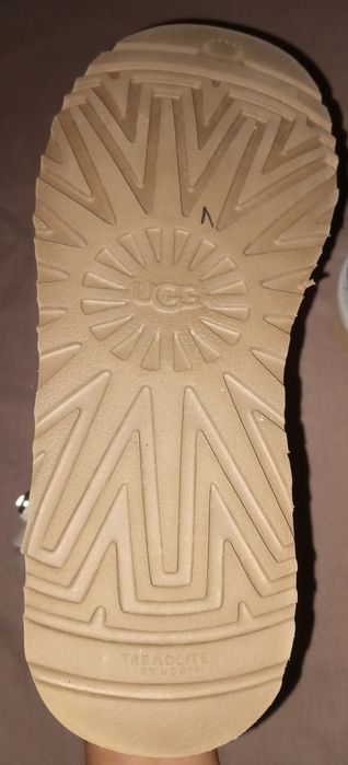 Фирменные угги ботинки UGG. Оригинал.
