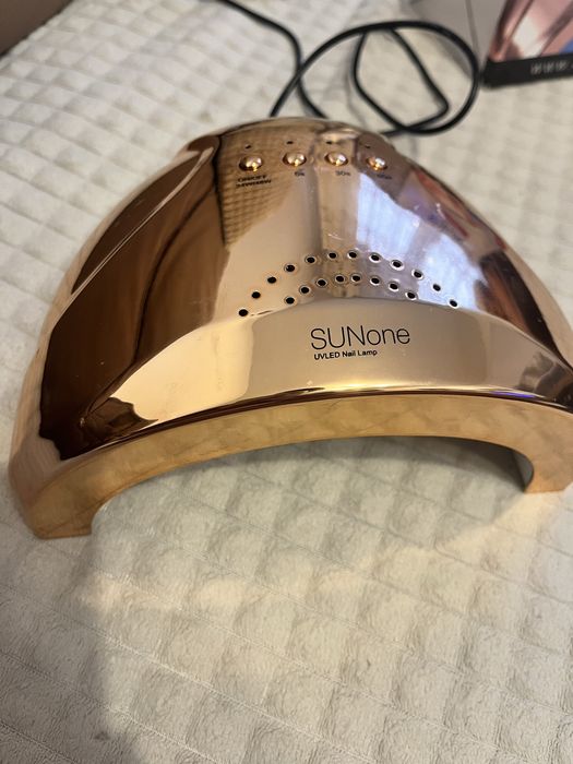 Lampa do paznokci UV sunone