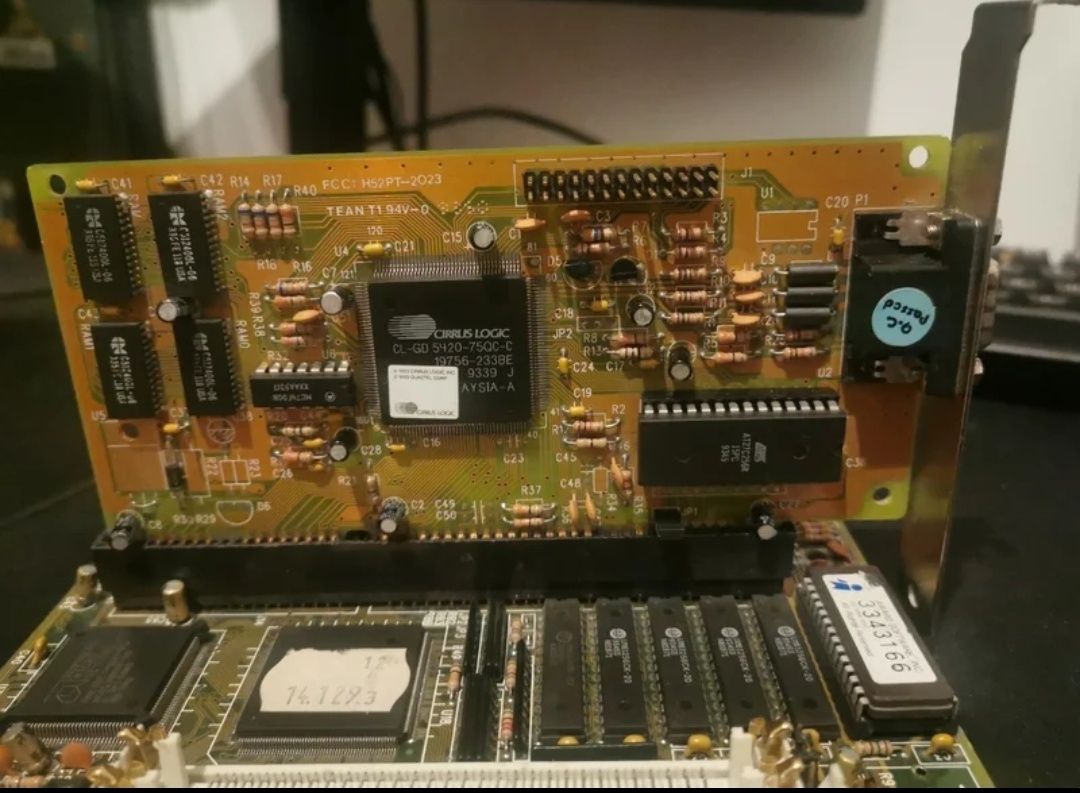 Motherboard 386 DX40Mhz c/ 4MB RAM e VGA ISA
