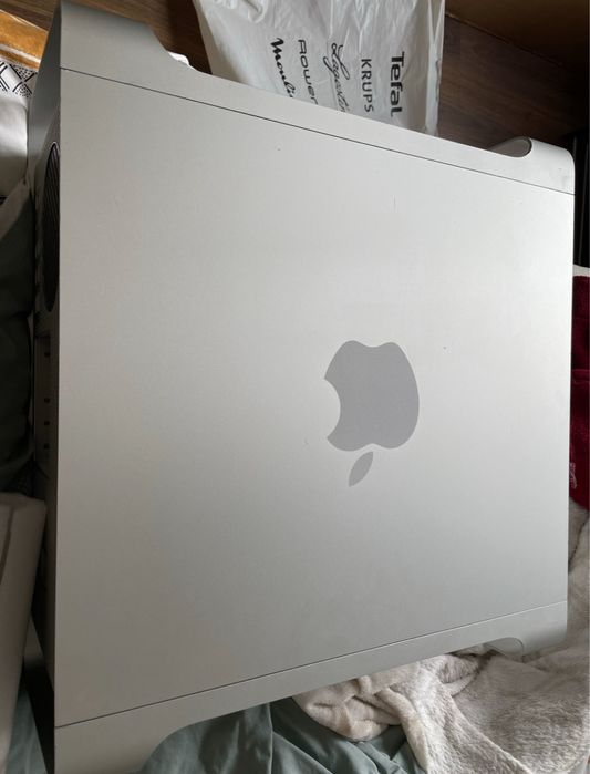 Mac Pro 5.1 2010 (só caixa com motherboard)