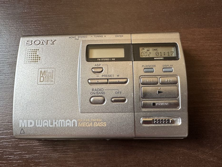 Sony MZ-F40 mini disc z radiem fm