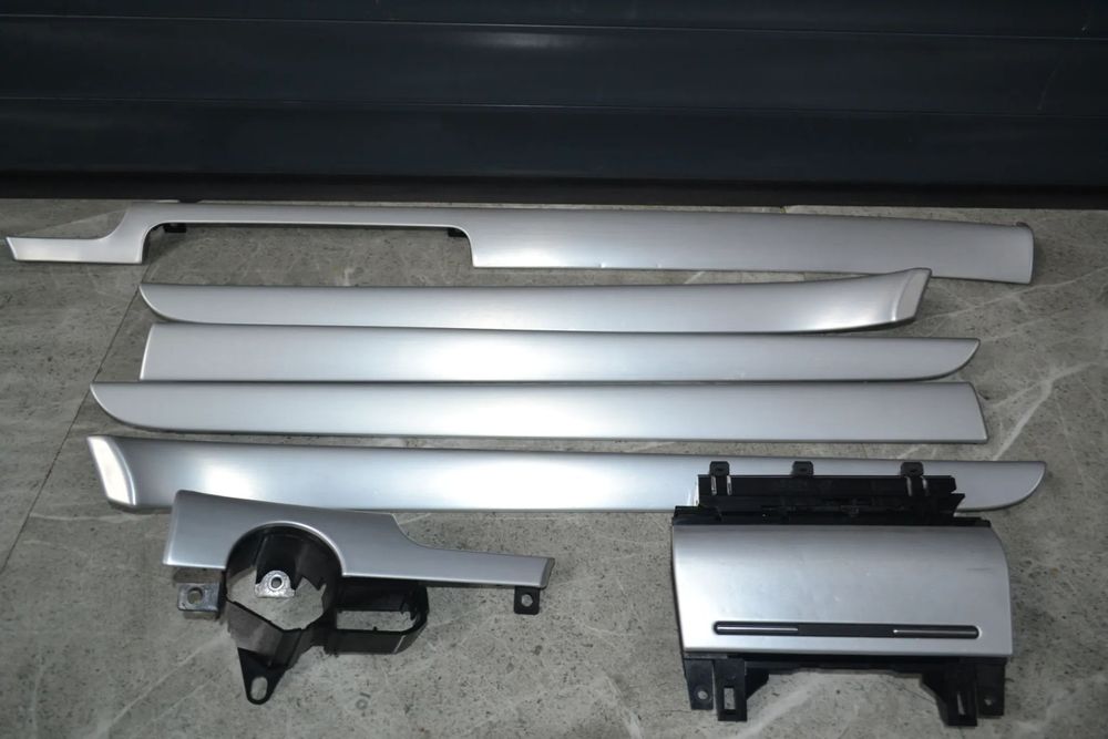AUDI A4 B6 B7 S-LINE LISTWY OZDOBNE DESKI TAPICERKI DRZWI DEKORY 7N6 03S KOMPLET