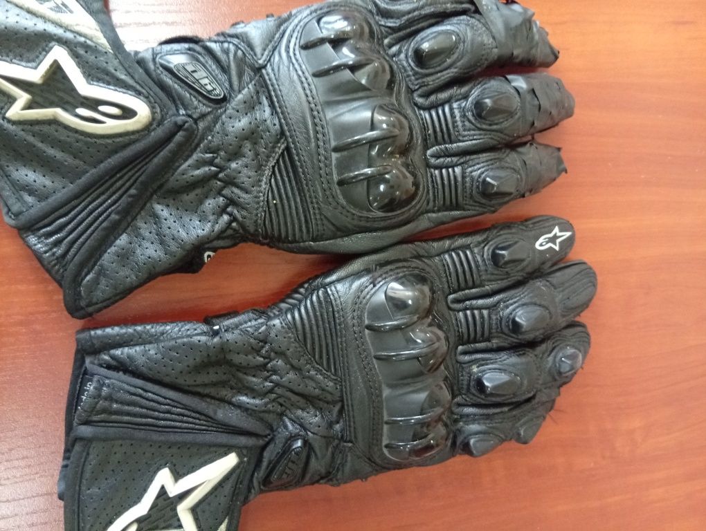 Мотоперчатки Alpinestars
