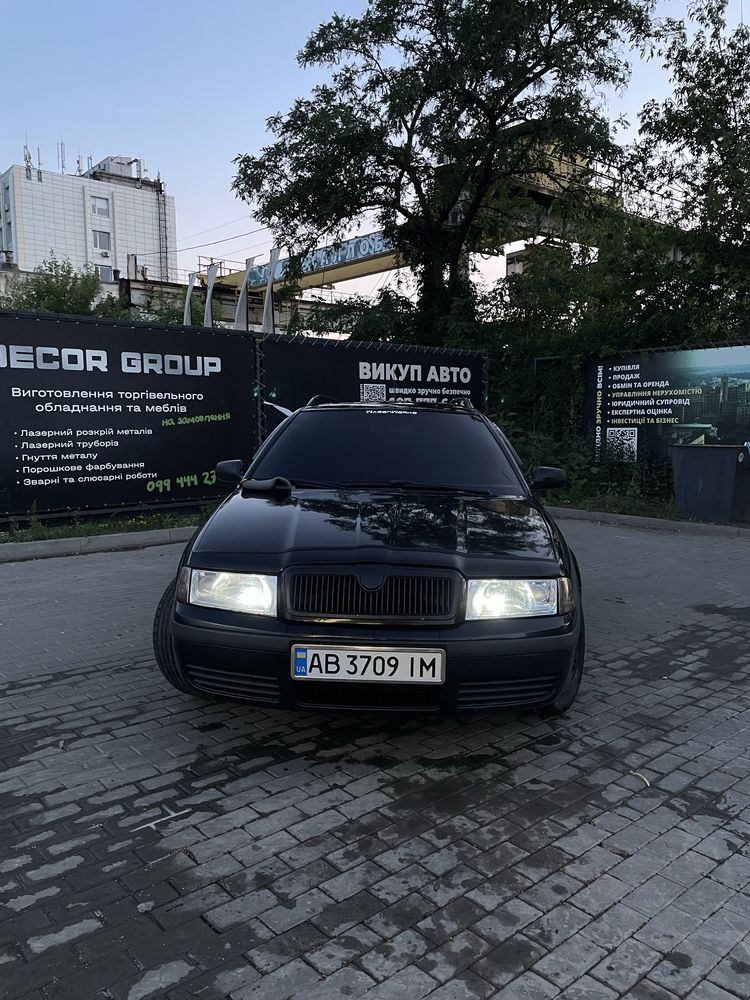 Skoda Octavia Tour 1.6. bfq. срочно!