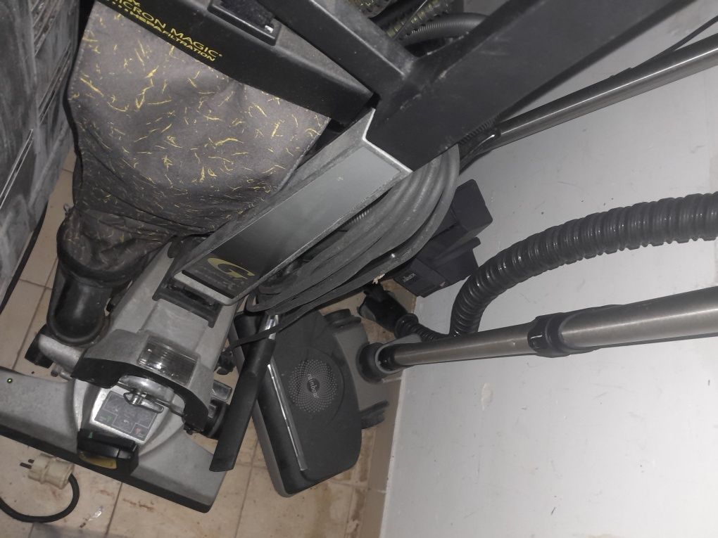 Vendo diversos aspiradores todos funcionais a 100% cada 25€