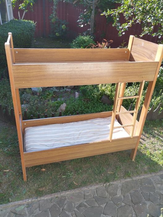 Підліткова двухярусна кровать