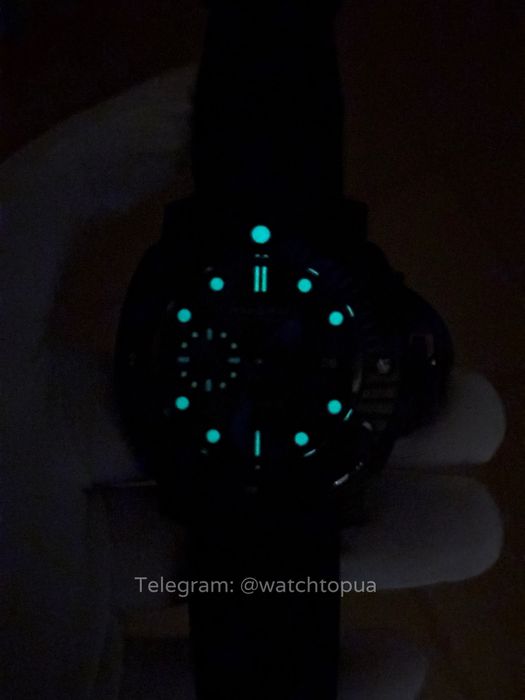 Годинник Panerai Submersible Carbotech