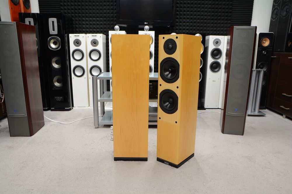 Kolumny Głośnikowe podłogowe stereo EPOS M22i w świetnym stanie!