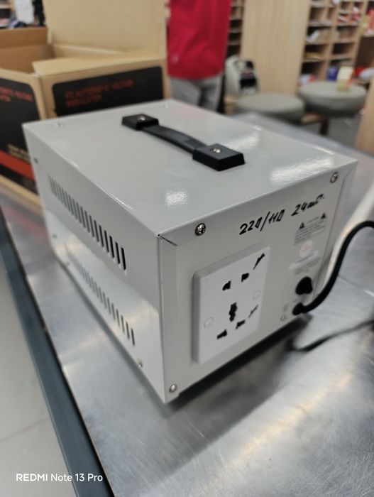 220 на 110 перетворювачі Америка Японія