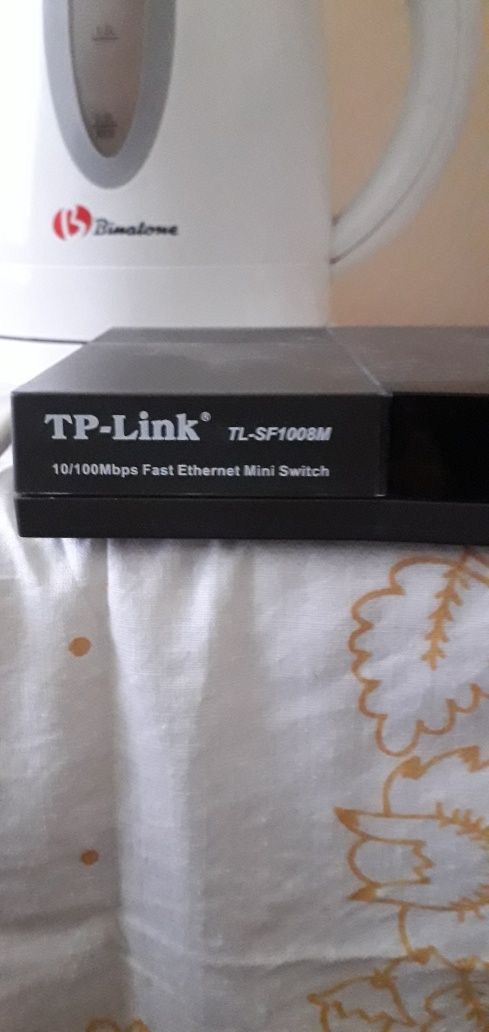 Свич коммутатор TP-Link TL-SF1008M 8 портов