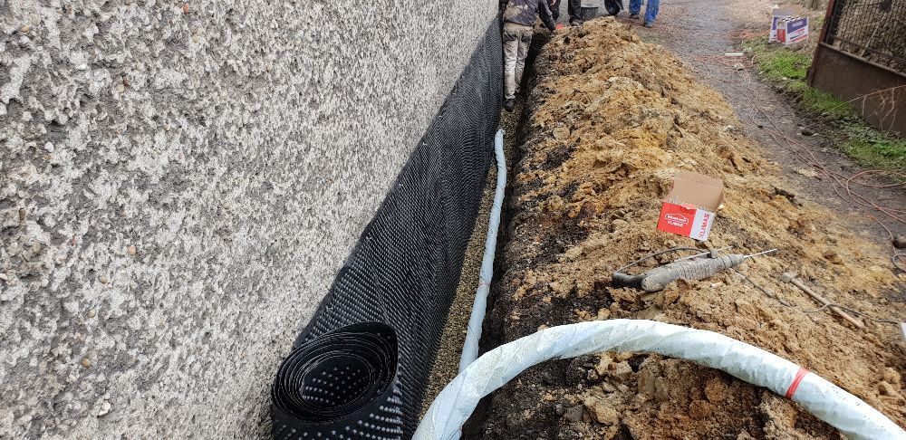 Odwodnienia budynków , drenaże, ocieplenia fundamentów