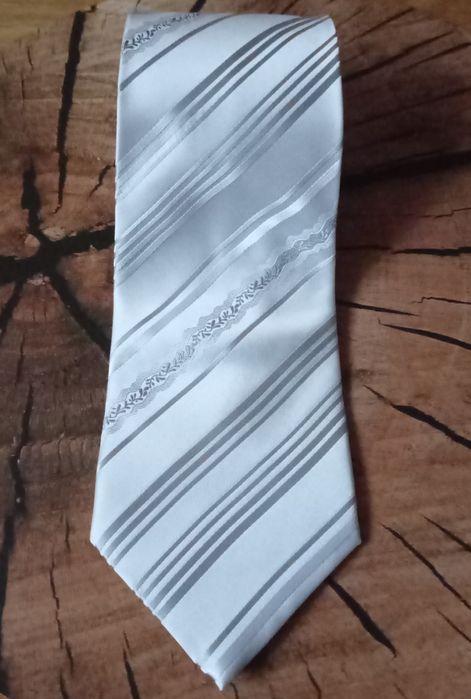 Angelo di Monti jasny krawat ślub wesele poprawiny