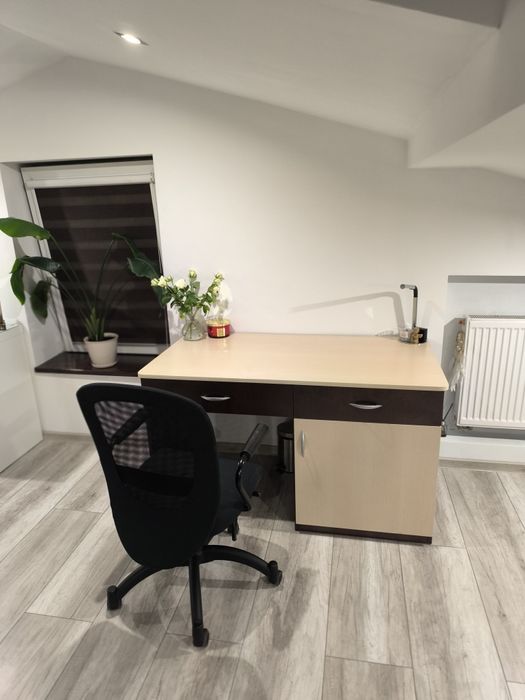 Biurko solidne od stolarza