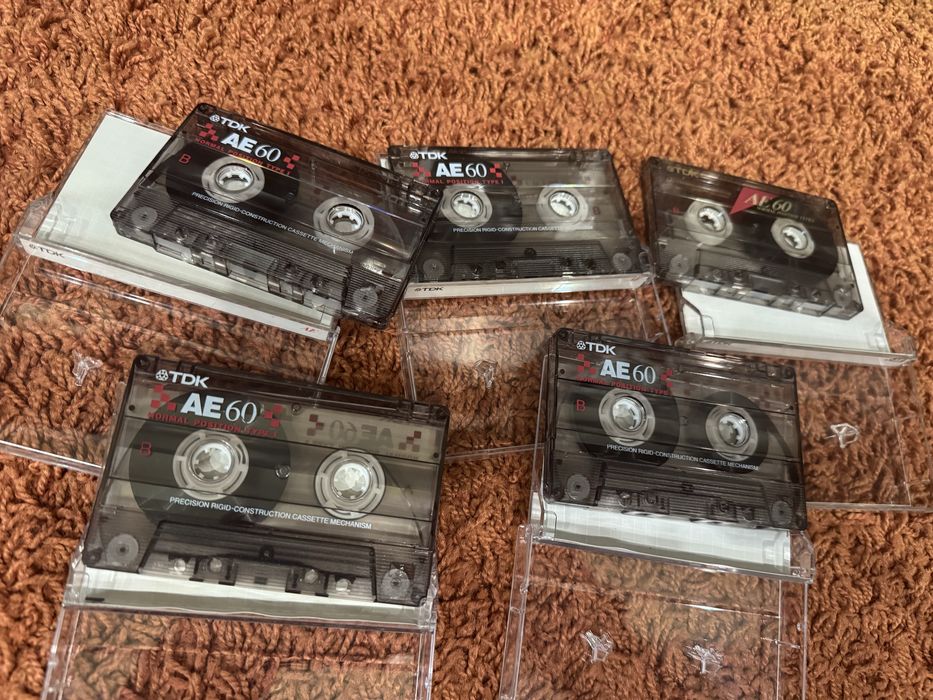 Аудиокассеты ТДК 60 мин идеал 5 шт одним лотом