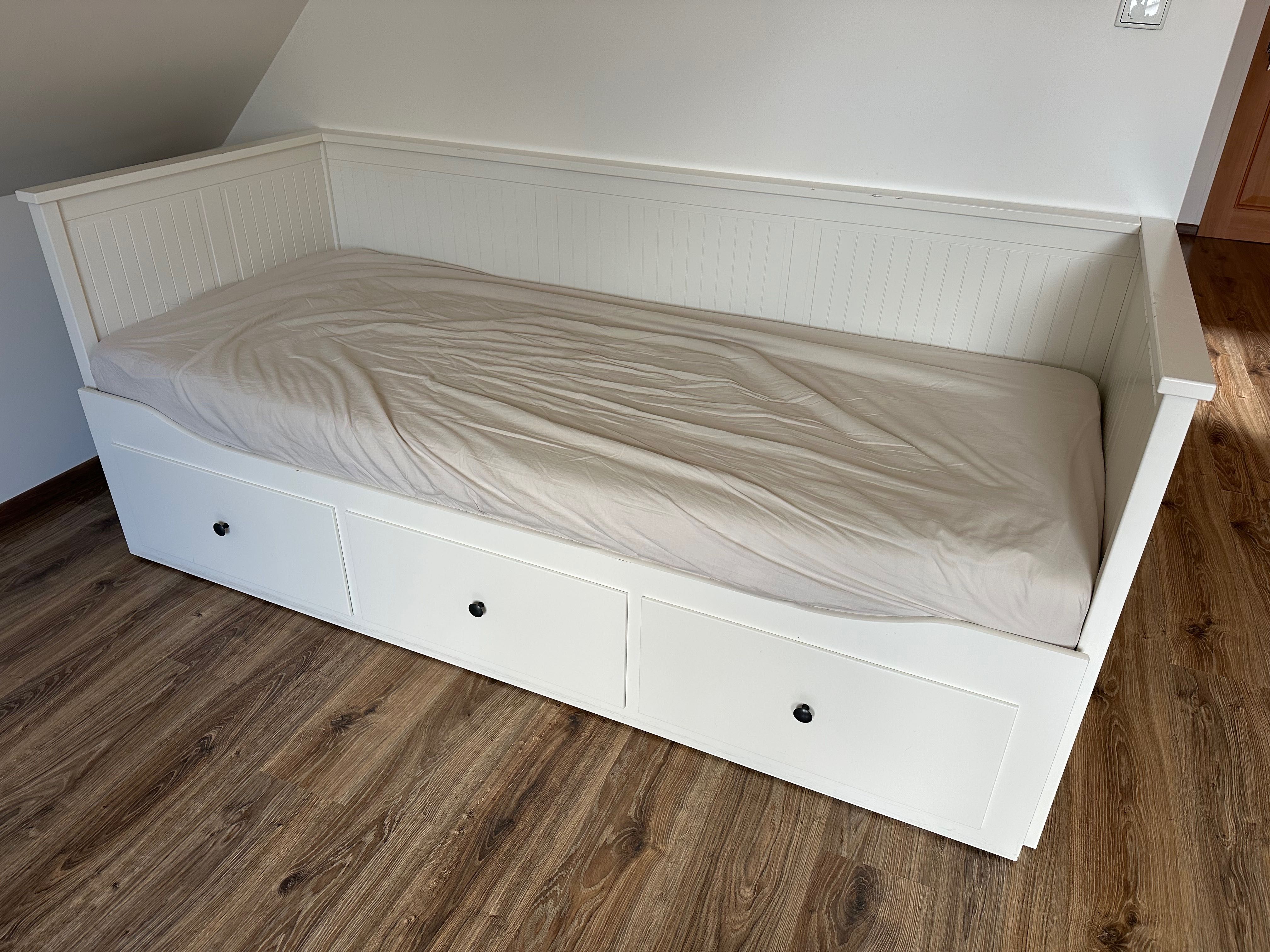 Łóżko / leżanka Ikea HEMNES białe