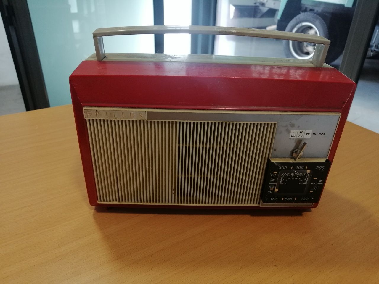 Gira discos / radio antigo da Philips