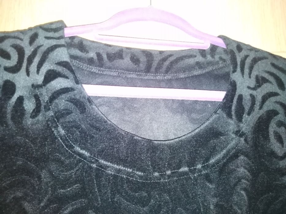 Czarna welurowa sukienka mini rozmiar 36/38 na sylwestra,  święta