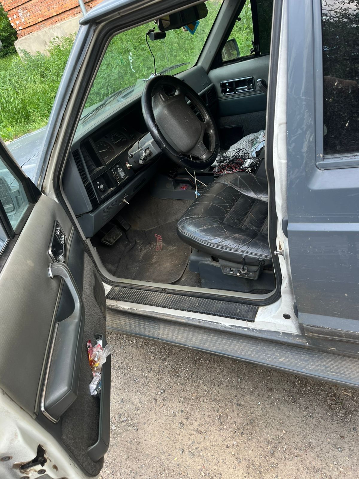 Джип черокі 4л автомат