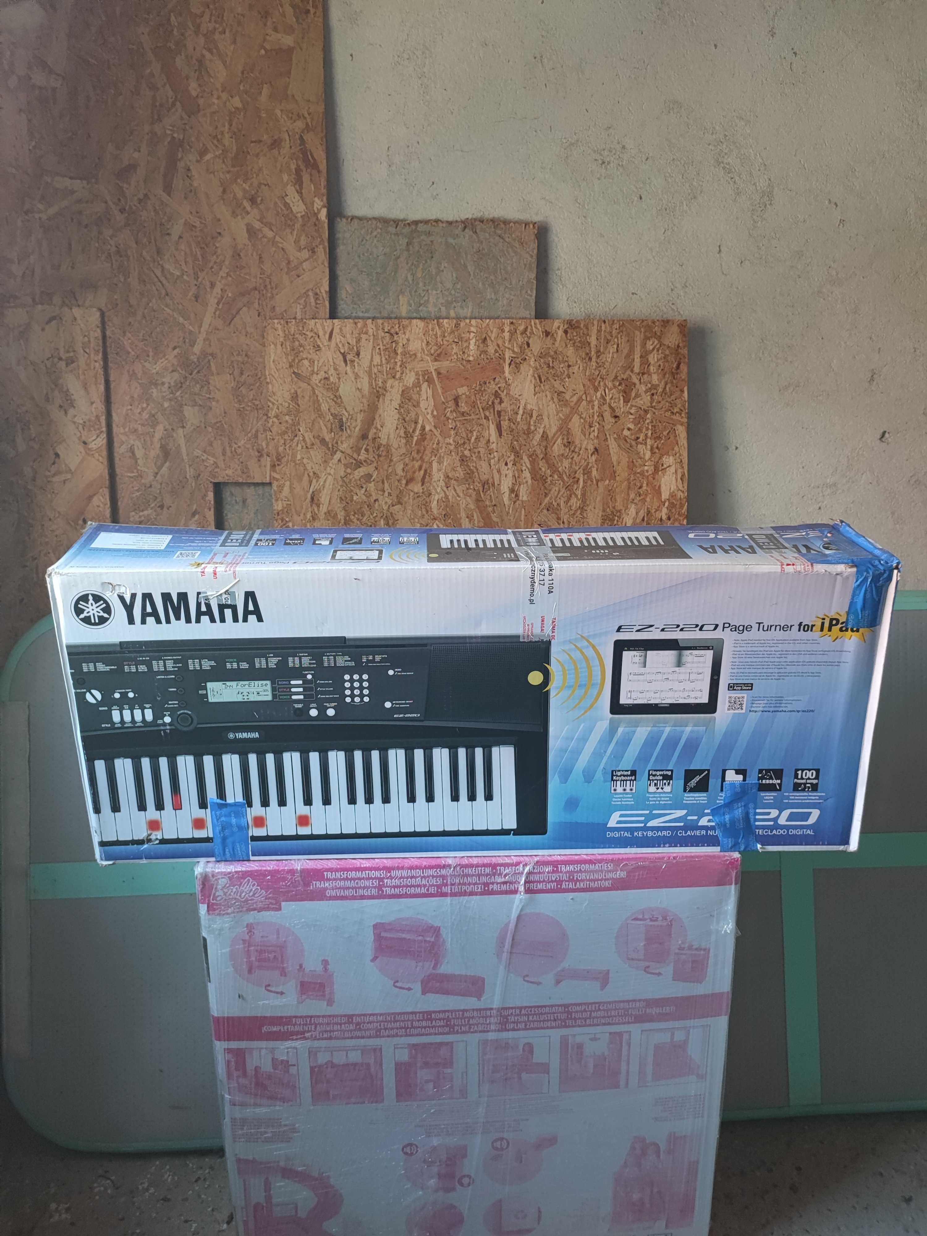Keyboard YAMAHA EZ-220 stan bdb