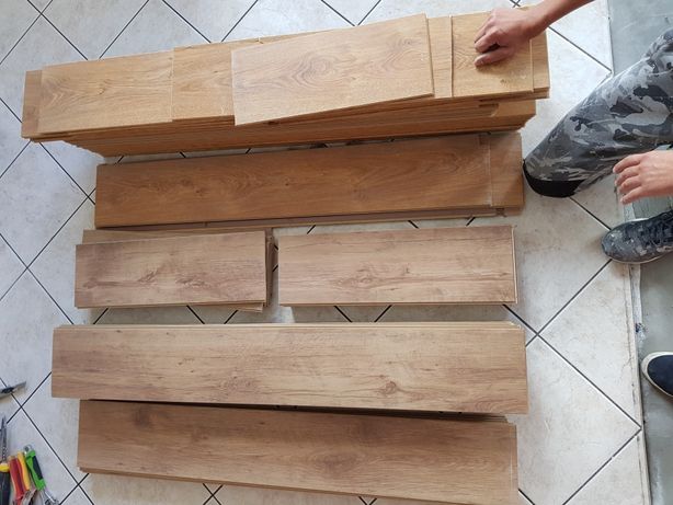 Panele podłogowe drewnopodobne 2x10m2