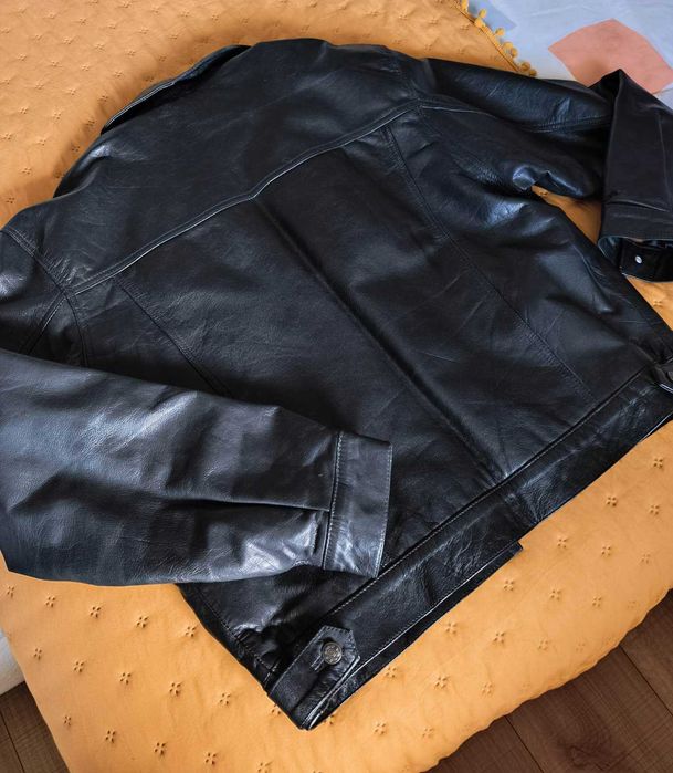 Casaco clássico de pele genuína da Lee Cooper. Tamanho médio oversize