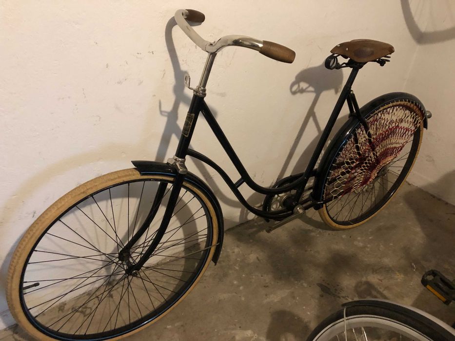 Zabytkowy rower OPEL