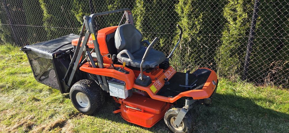 Kosiarka traktorek Kubota GZD 15 super stan diesel zero turn Wysoki wy