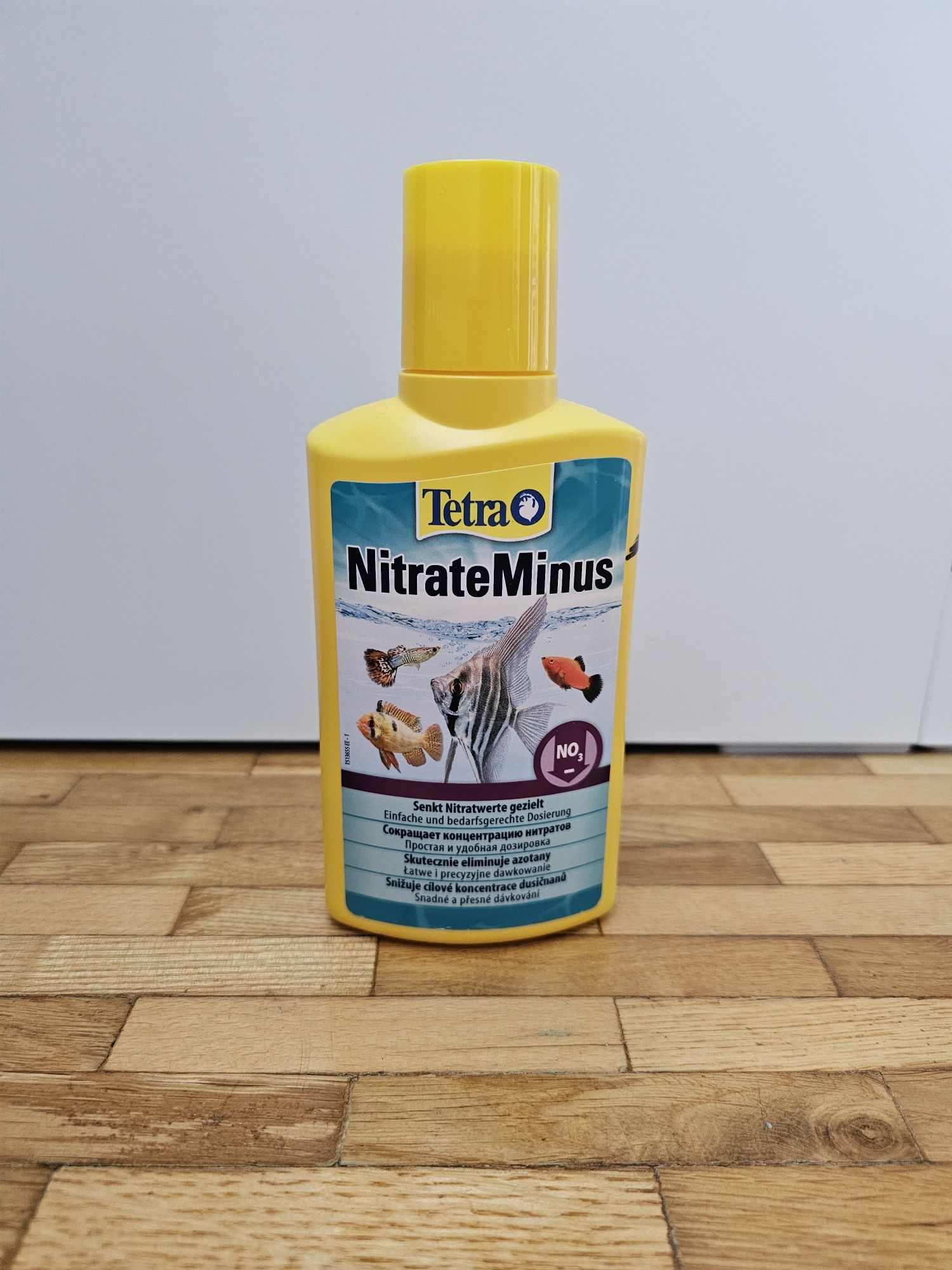 Płyn redukujący azotany Tetra NitrateMinus 250 ml + gratis