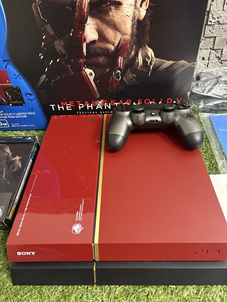 SONY PS4 limited MetalGear Solid NTSC J 100v