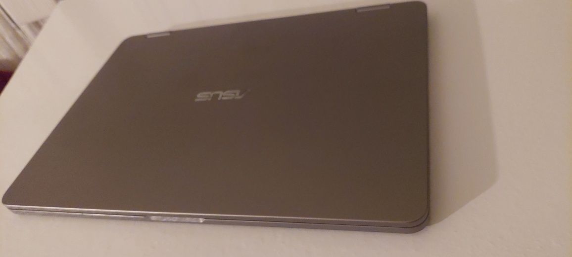 Laptop Asus vivobook 14