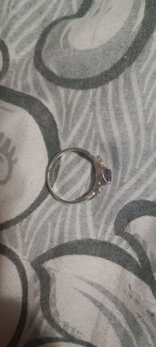 Продам 2 каблучки