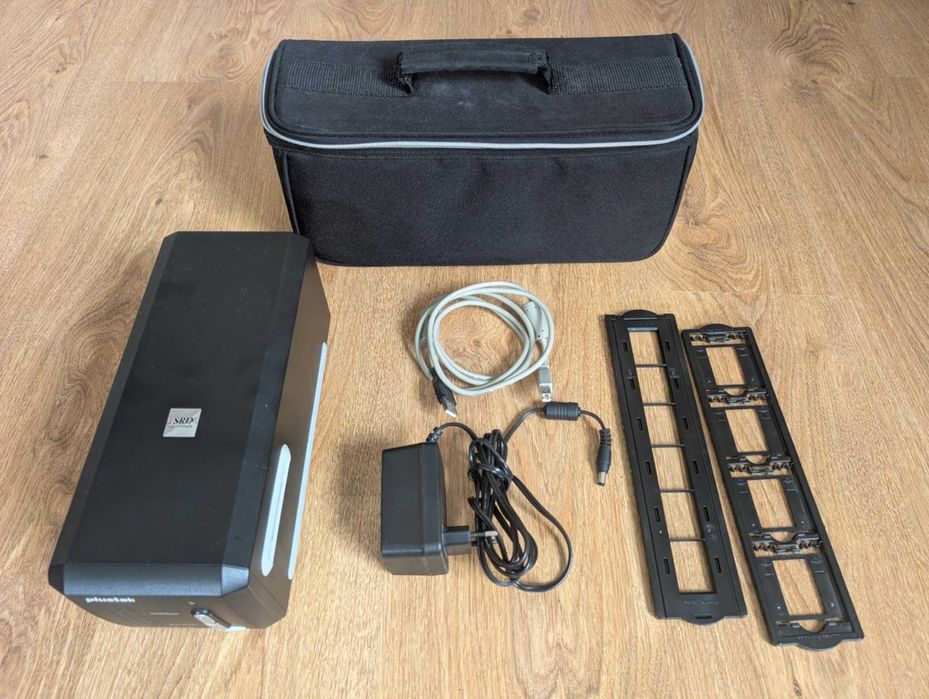 Plustek OpticFilm 7200i - Kompletny zestaw!