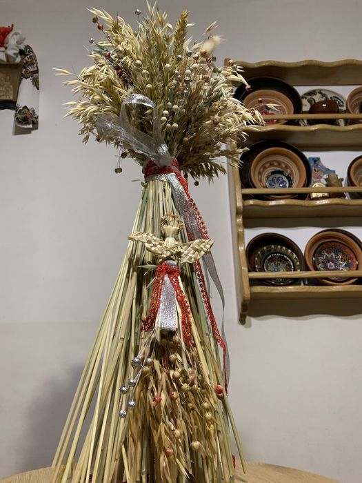 Дівухи ,соломяні ангели,павуки та віночки