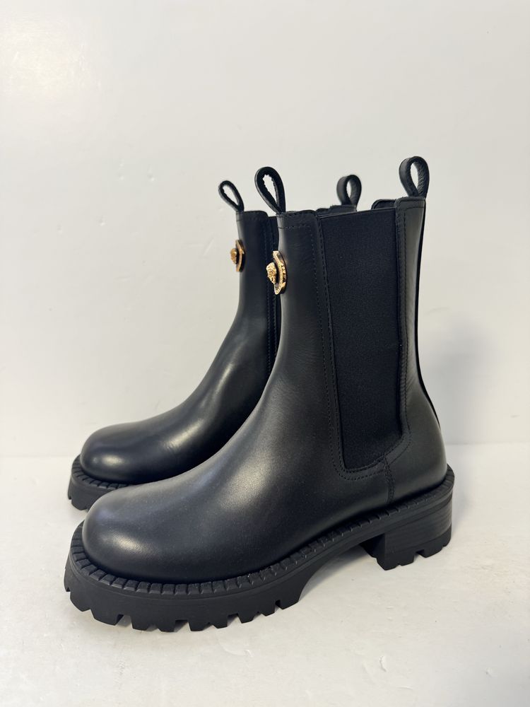 Versace, NOVAS tam.37