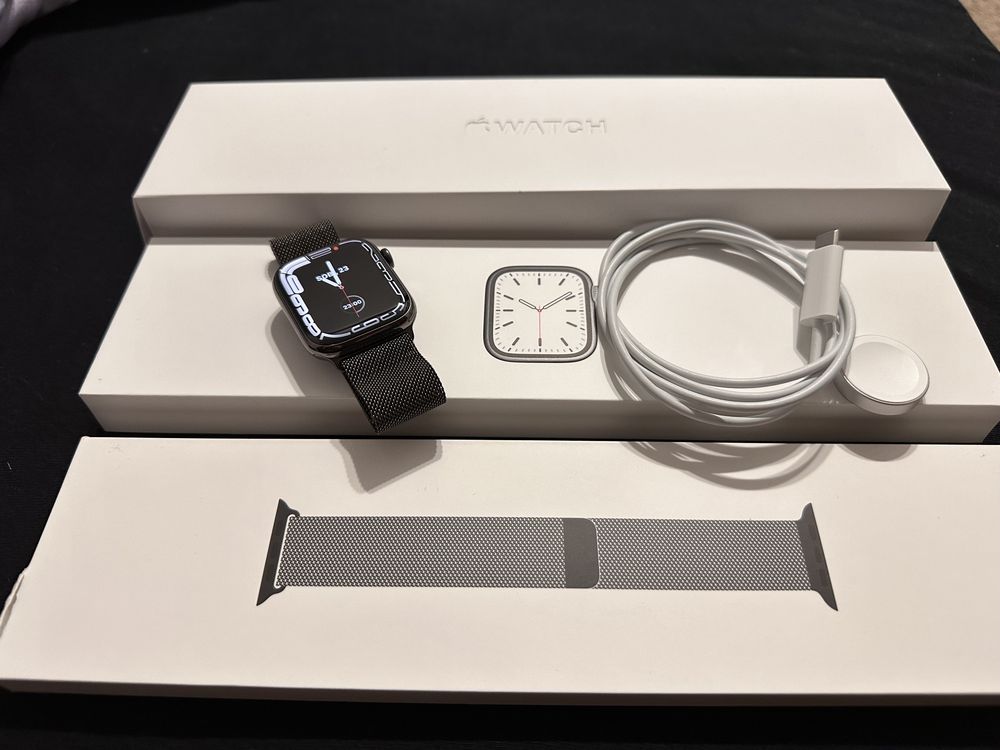 Apple Watch 7 45mm Graphite Steel bransoleta e-sim