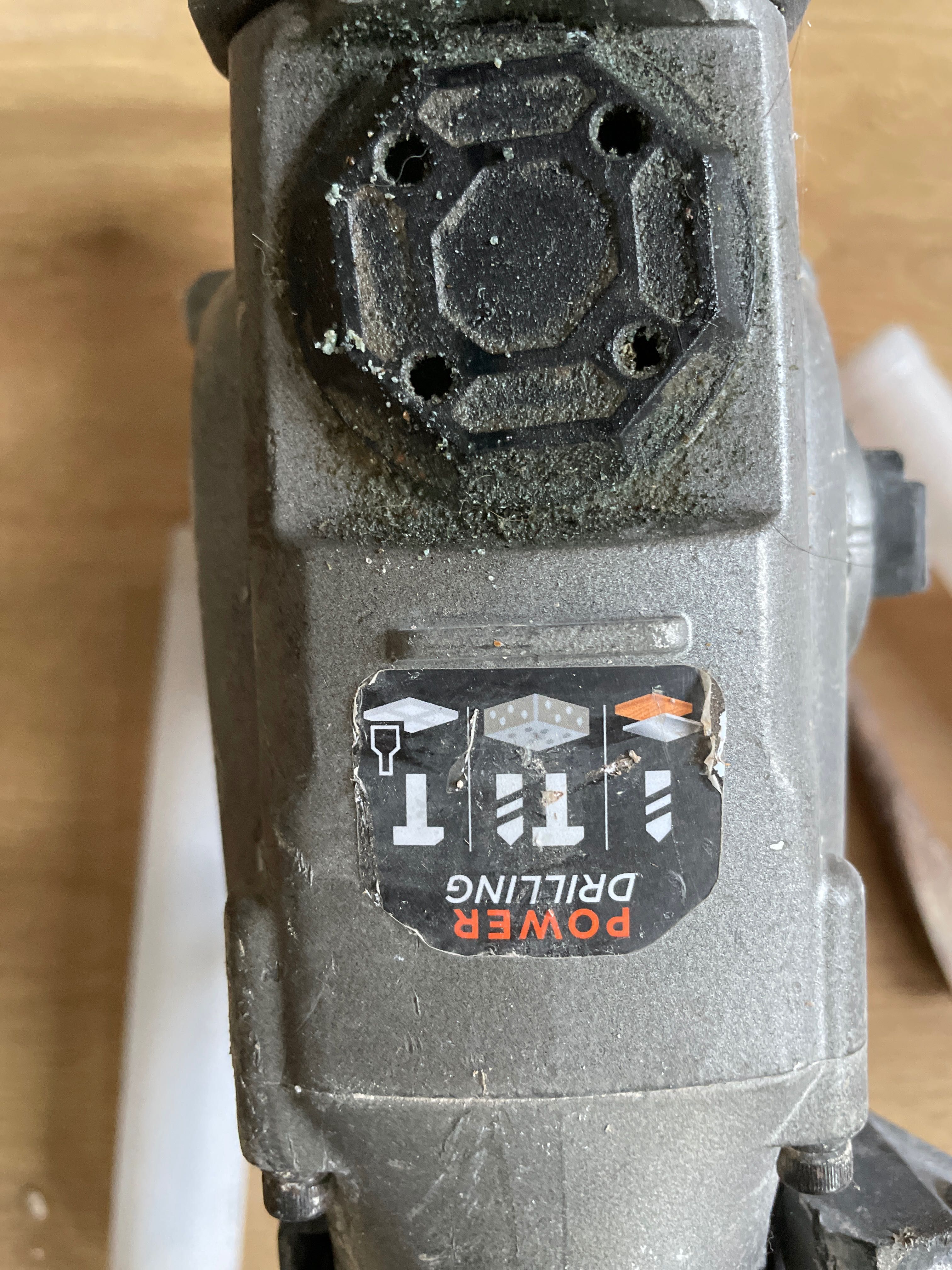 Martelo elétrico, pneumático Black+Decker 1250W