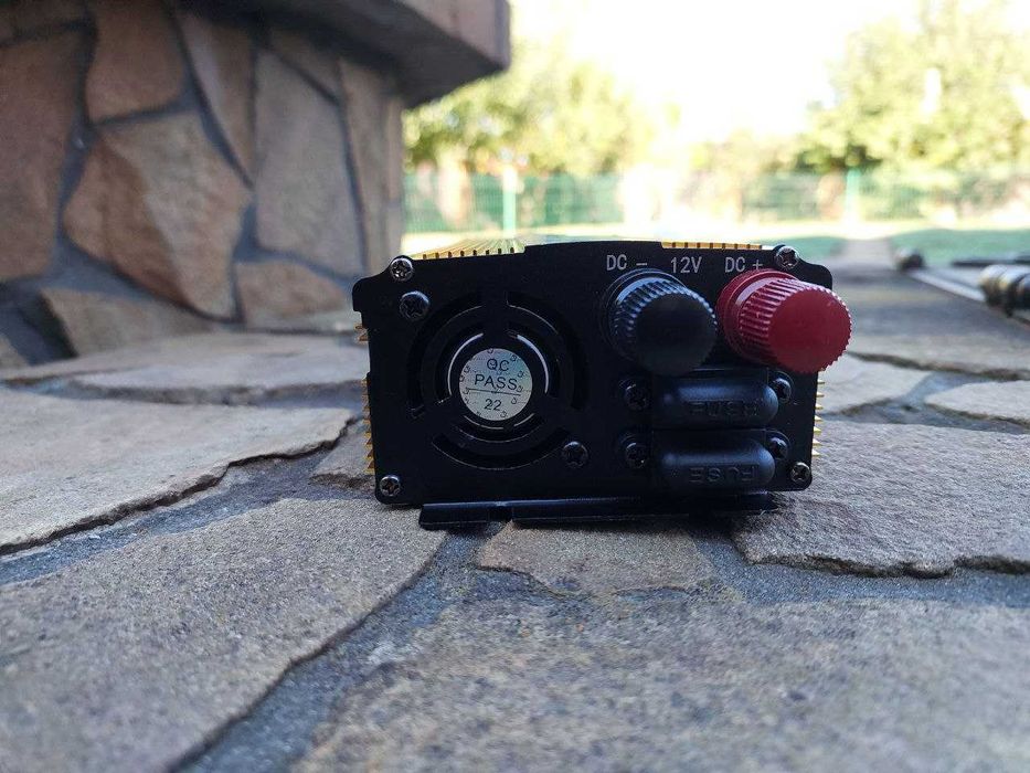 Перетворювач Инвертор Преобразователь напряжения 12в 2000вт(500-9000вт