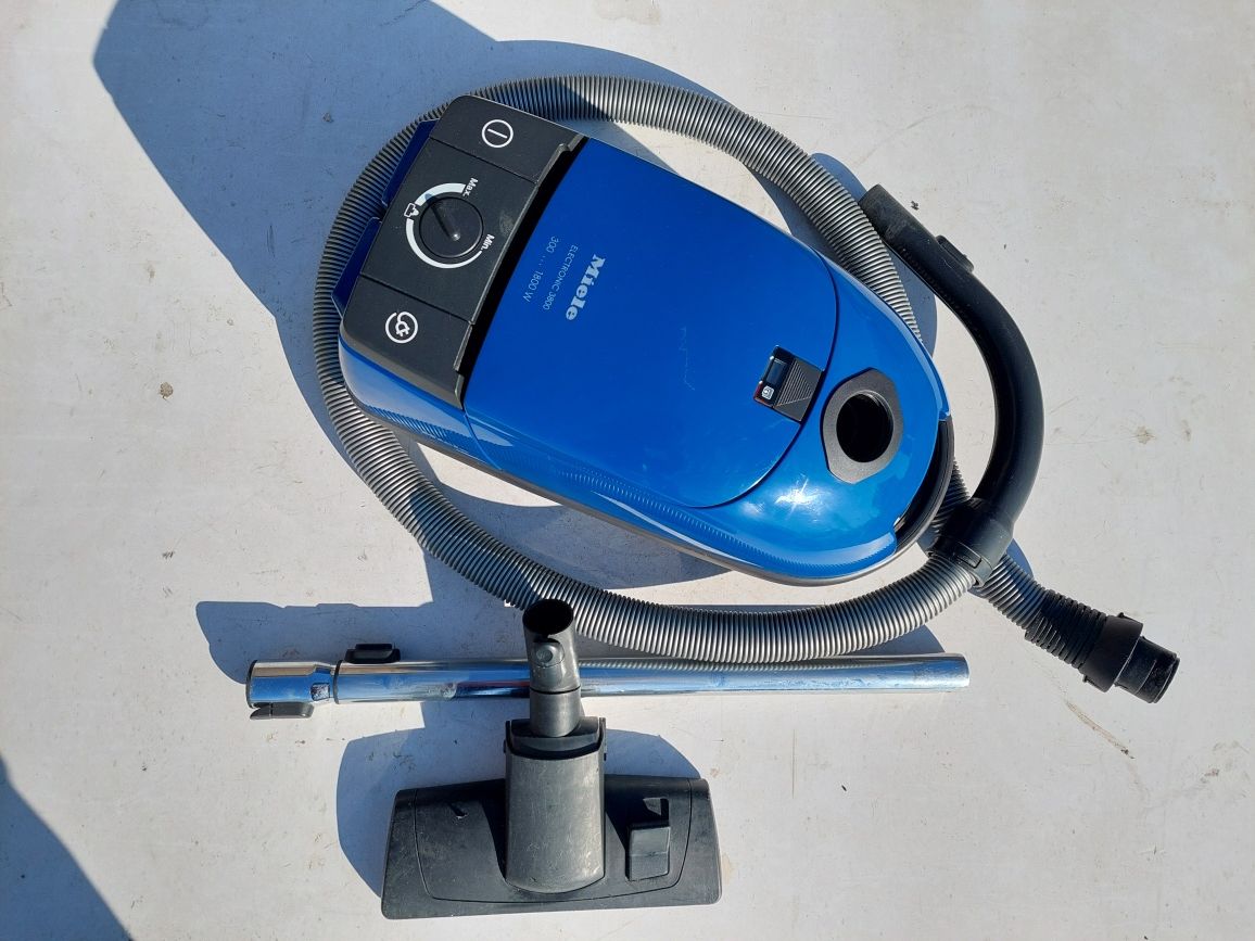 Odkurzacz miele electronic 3800