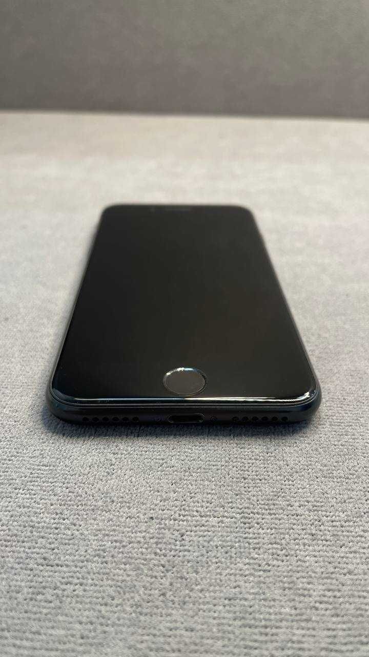 Айфон Apple iPhone SE (2020) 64GB Black Гарантія 180 днів!