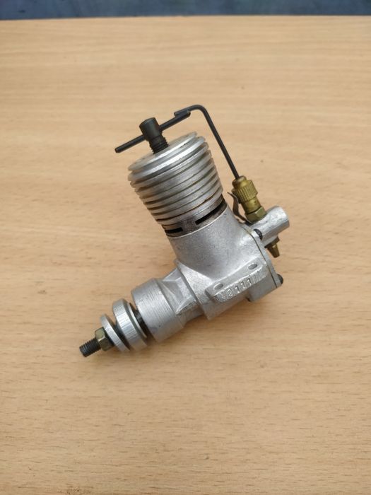 Микродвигатель к авиамодели МК.