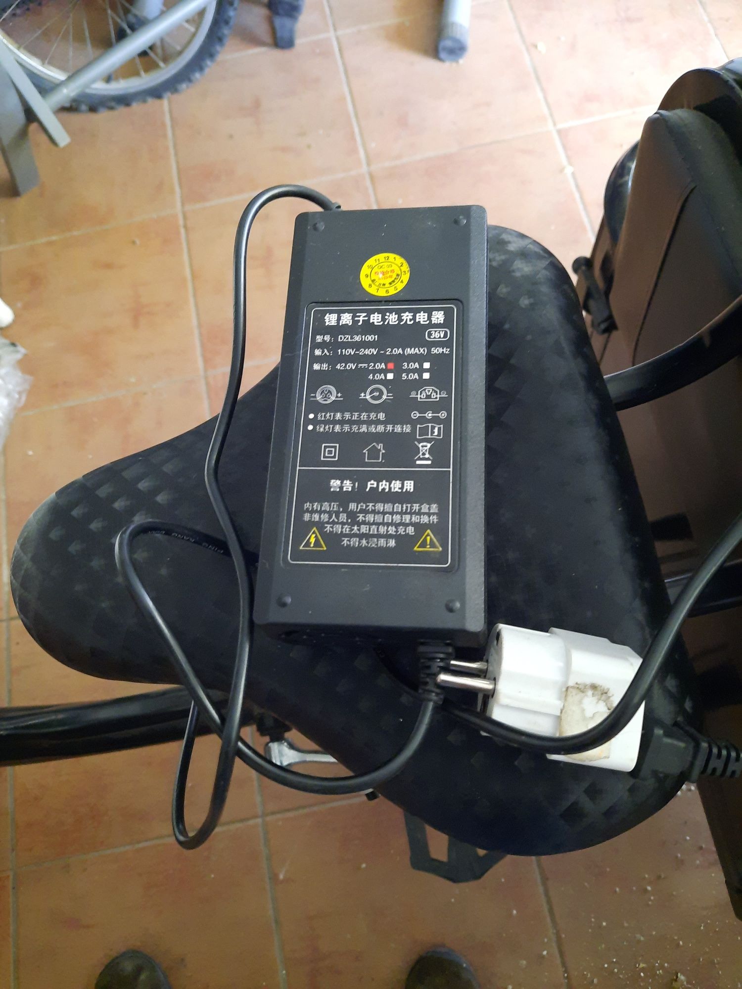 Bicicleta eletrica triciclo