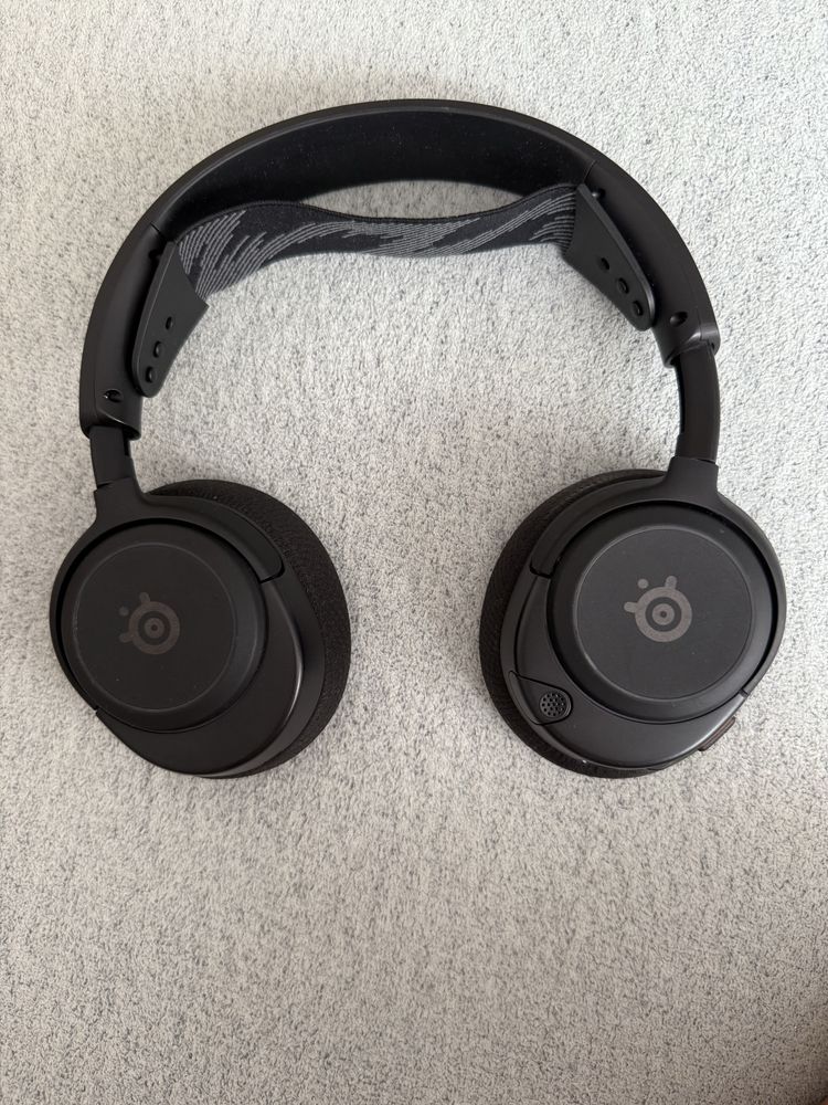 Słuchawki SteelSeries Arctis Nova 3