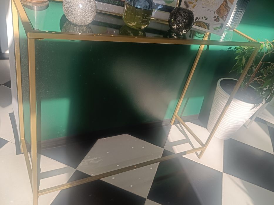 Elegancka Konsola szklana GLAMOUR