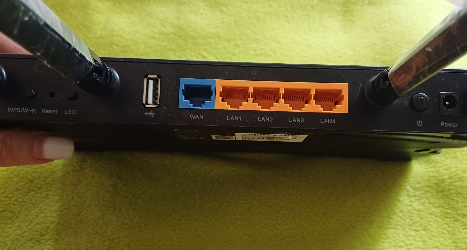 Wi-Fi роутер 6 tp-link. Archer AX20, з ШІ видкістю до 1,8 Гбіт/с.