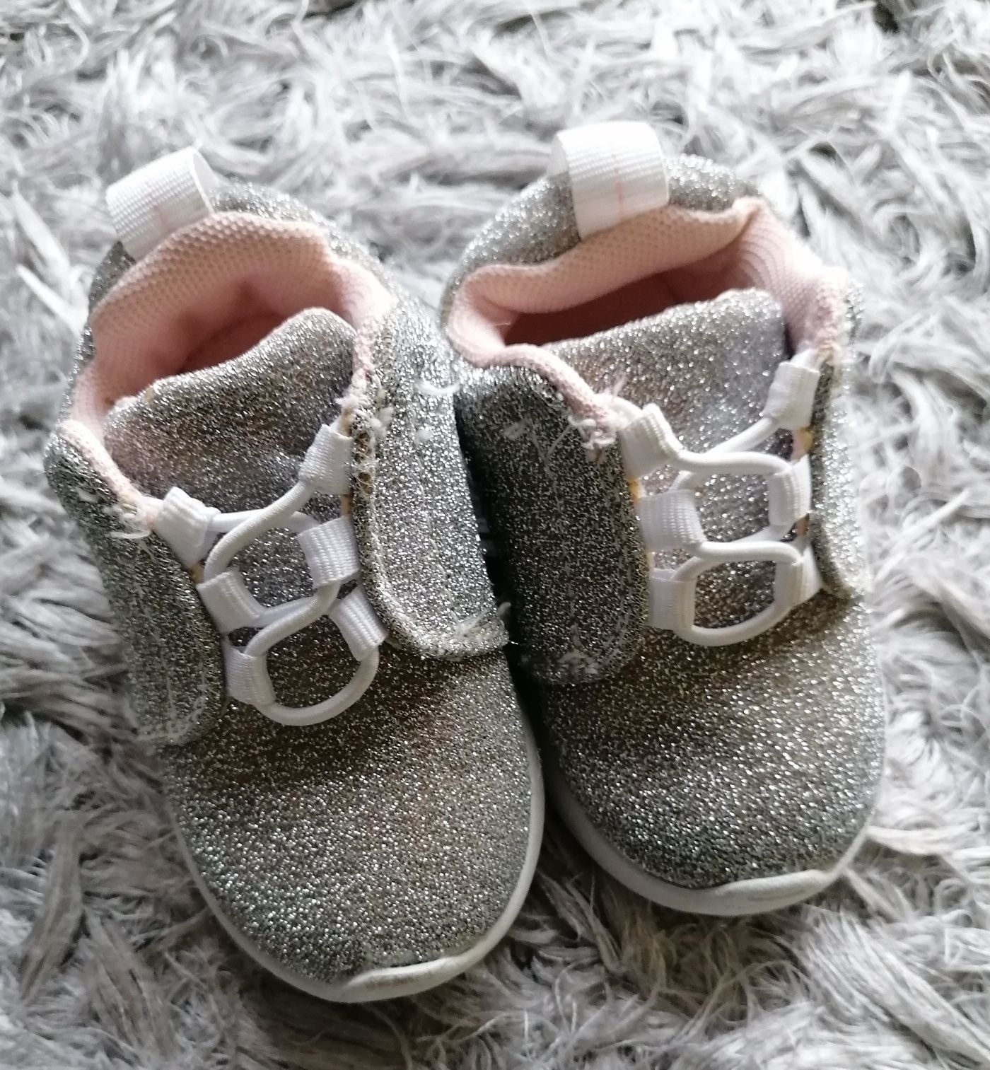 Buciki niemowlęce dziewczęce H&M 18/19