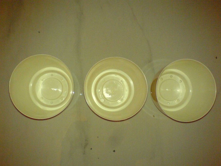 Miski Doniczki 1 L 3 szt. Kremowe NOWE NIEUŻYWANE W OPAKOWANIU