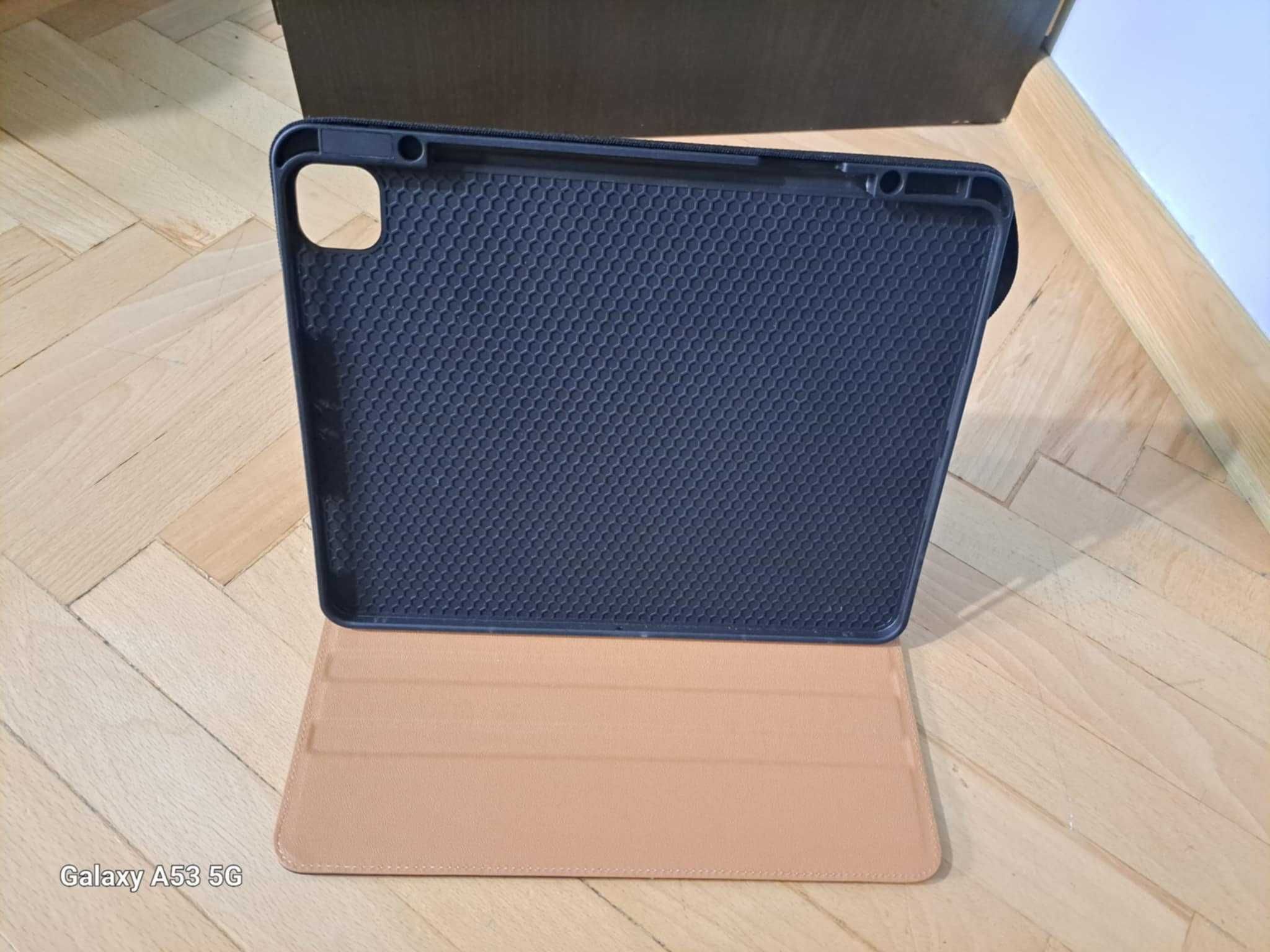 Etui na Apple IPada w stanie nowym
