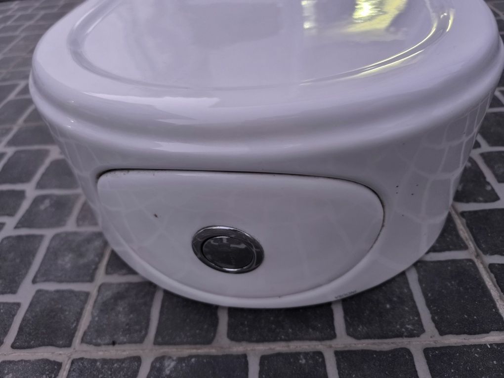 Conjunto de dois autoclismos Indusa
