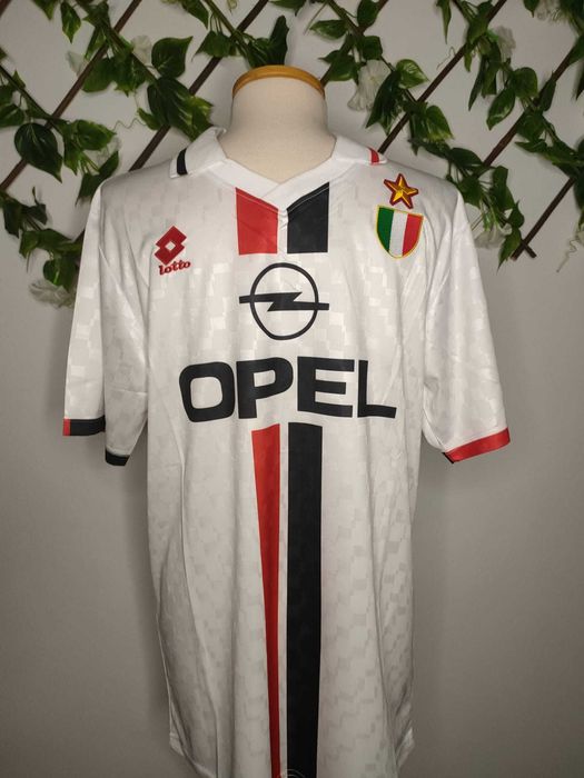 Retro AC Milan 1996-97 Baggio 18 tamanho M
