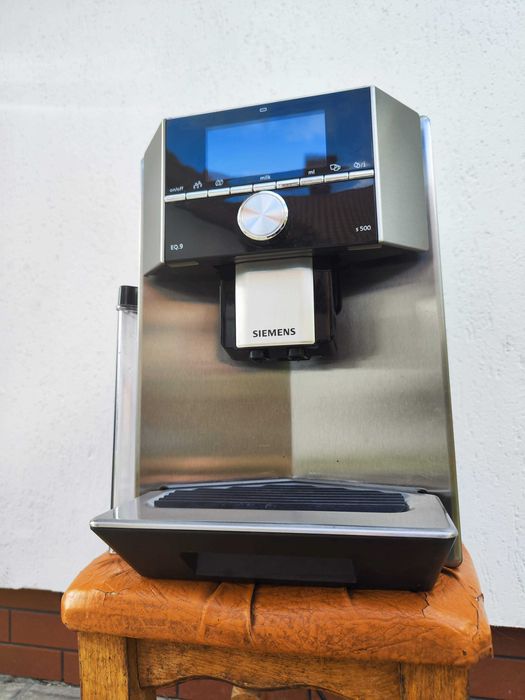 Кавомашина кофемашина Siemens EQ.9 S500
